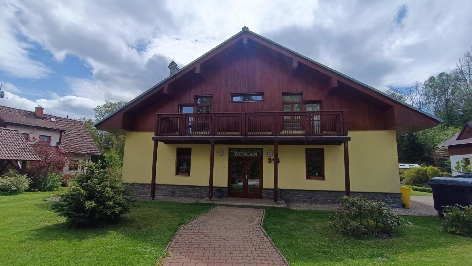 Penzion Duncan Janské Lázně Buitenkant foto